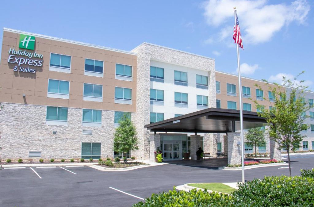 Cottondale Hotel | Holiday Inn Express & Suites Tuscaloosa East by IHG