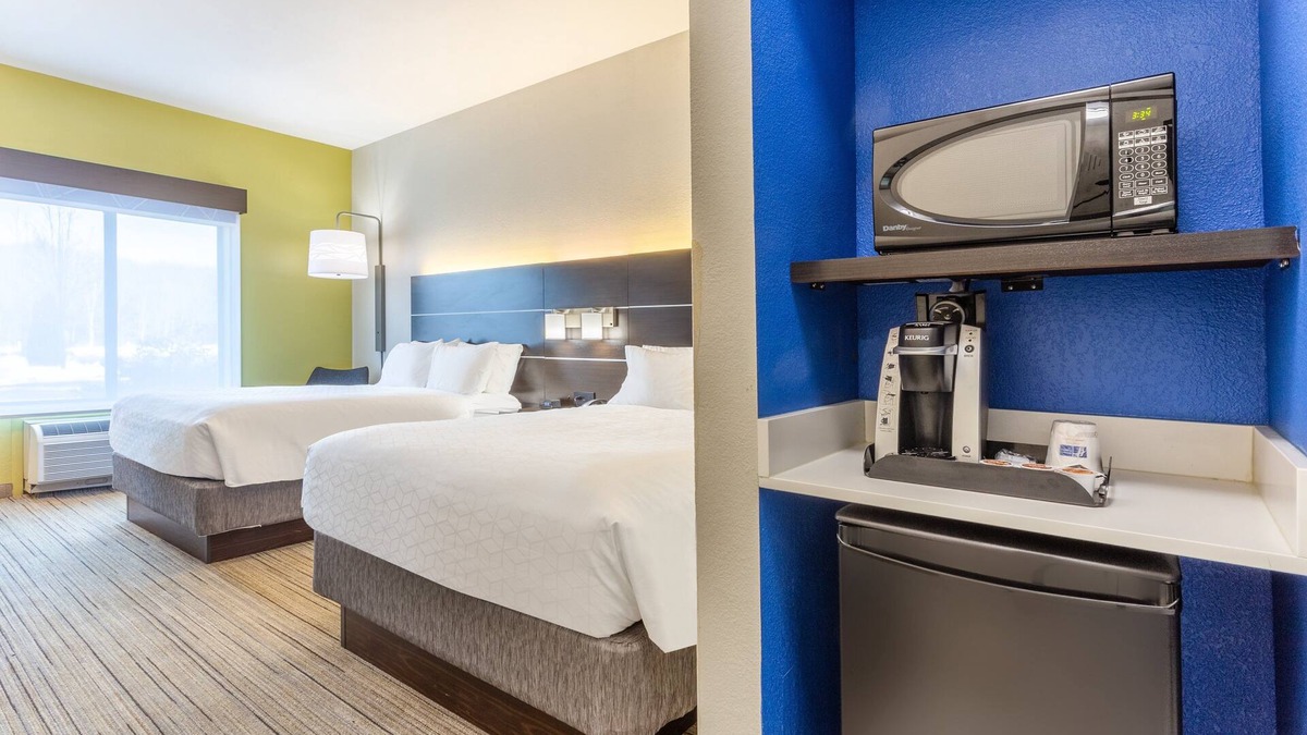 White Haven Hotel | Holiday Inn Express & Suites White Haven - Poconos by IHG