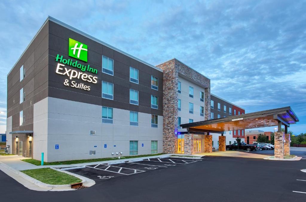 La Grange Hotel | Holiday Inn Express & Suites - La Grange by IHG