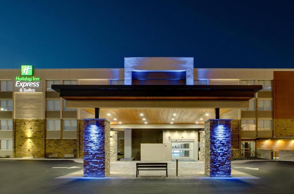 Wapakoneta Hotel | Holiday Inn Express & Suites Wapakoneta by IHG