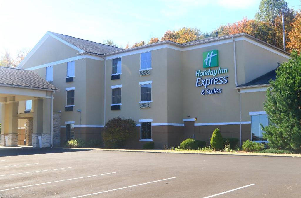 St. Marys Hotel | Holiday Inn Express & Suites St Marys by IHG