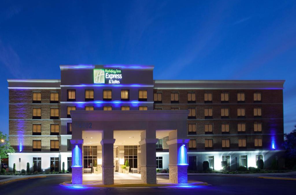 Laurel Hotel | Holiday Inn Express & Suites Laurel Lakes by IHG
