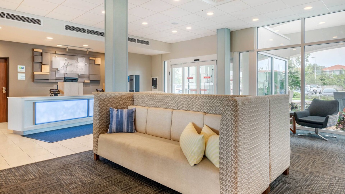 South Pinellas Community Council Hotel | Holiday Inn Express & Suites St. Petersburg - Madeira Beach by IHG