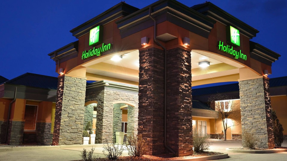 Hinton Hotel | Holiday Inn Hinton by IHG
