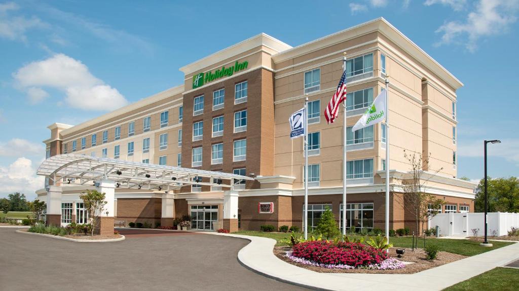 West Newton Hotel | Holiday Inn Indianapolis Airport by IHG