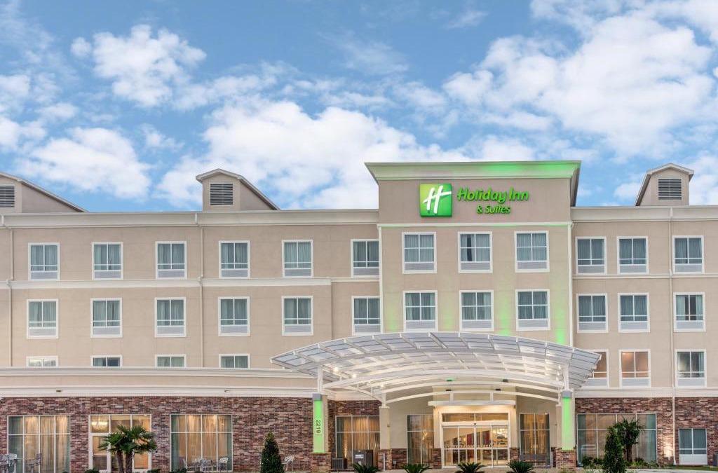 Lafayette Hotel | Holiday Inn Lafayette North by IHG