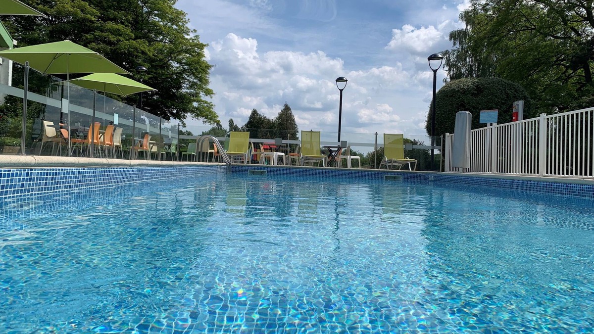 Englos Hotel | Holiday Inn Lille - Ouest Englos by IHG