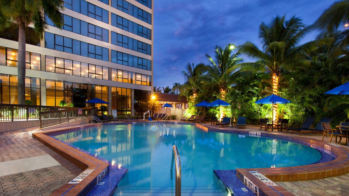 Hialeah Hotel | Holiday Inn Miami West - Airport Area by IHG