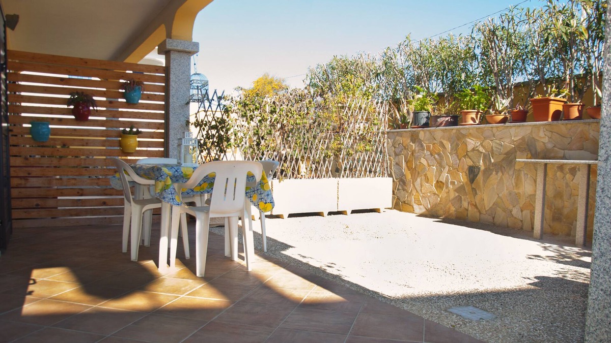 Iscra e Voes House | Holiday home in Sa Petra Ruja with large outdoor spaces a stone's throw from the sea