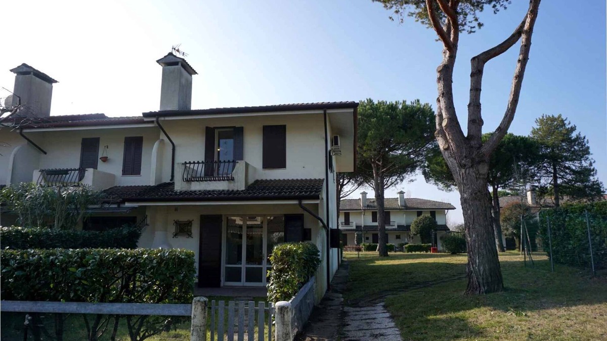 Porto Santa Margherita Apartment | Holiday apartment Holiday village with swimming pool and tennis court