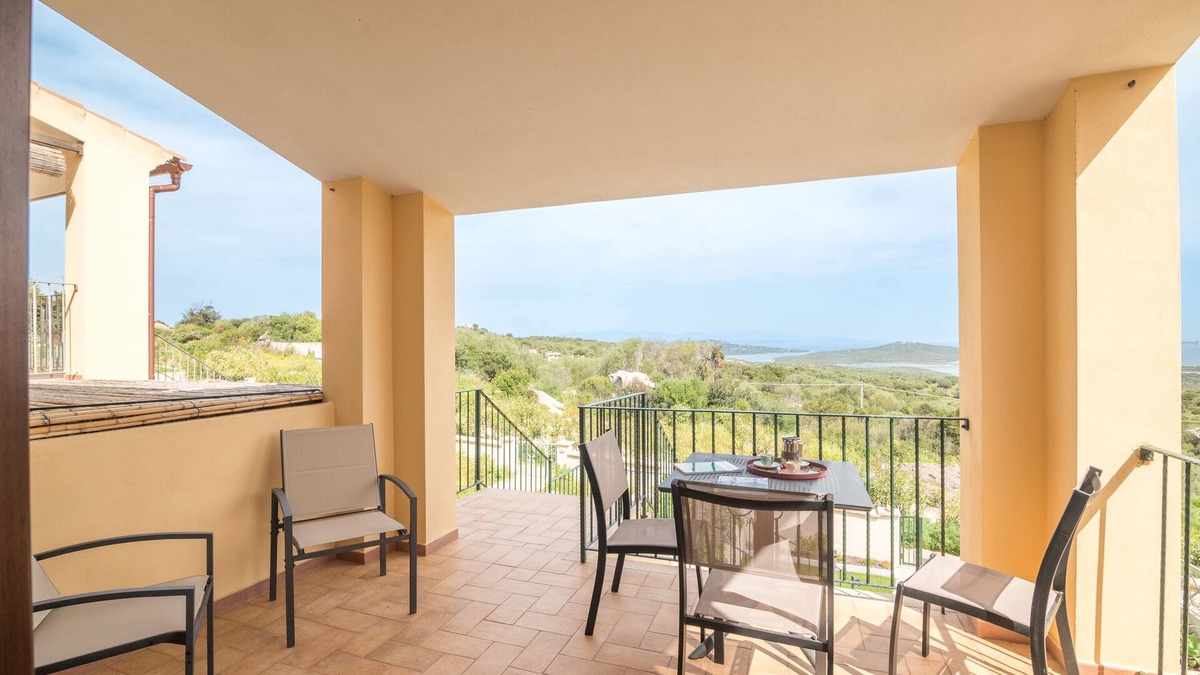San Pasquale House | Holiday Home 'Dodi Uno' with Sea View, Wi-Fi and Air Conditioning