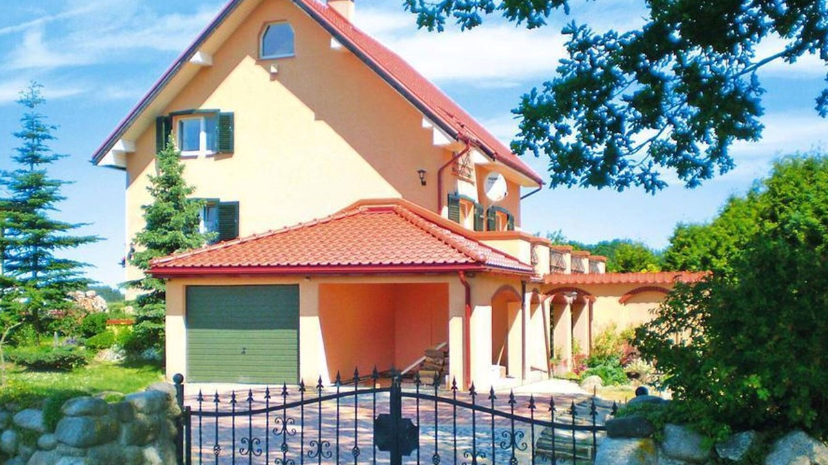 Sierakowice House | Holiday Home near Forest and Lake in Pomeranian