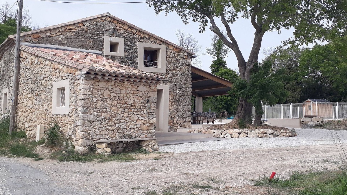 Saint-Mamert-du-Gard House | Holiday rental, Le Mazet de Louisou