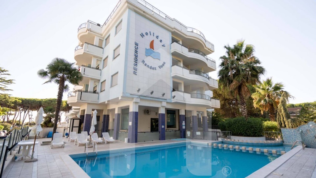 Pineto Apartment | Holiday Rendez Vous 13 - Ground apartment with balcony and side sea view