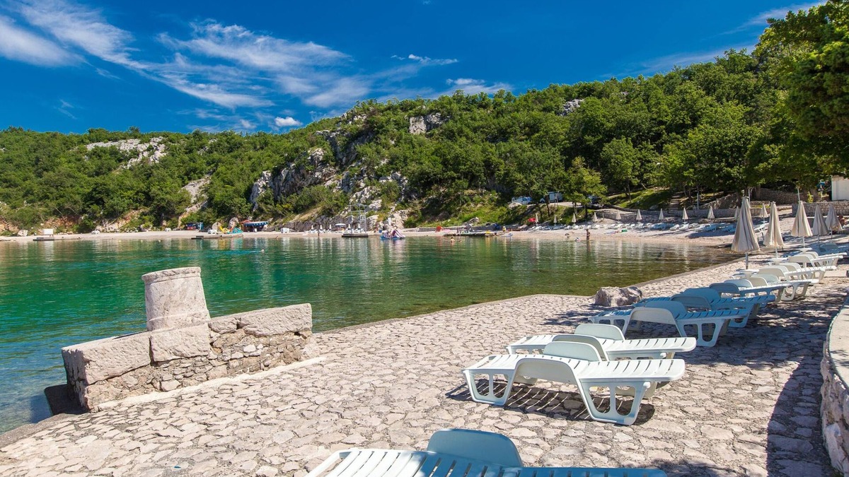 Klanfari Hotel | Holiday Resort Kačjak