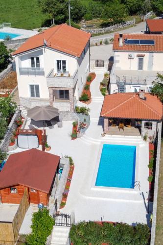 Bajcici Apartment | Holiday - Therapy
