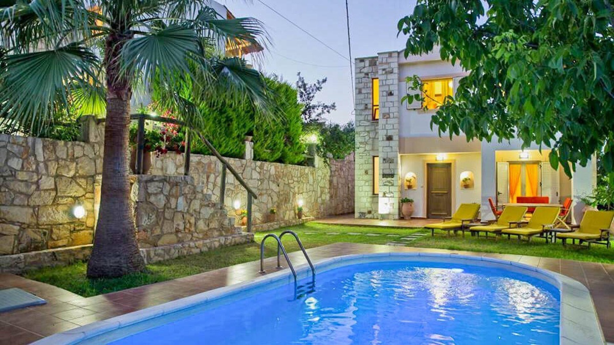 Spilia Villa | Holiday villa in Chania with private pool, beautiful views and large garden