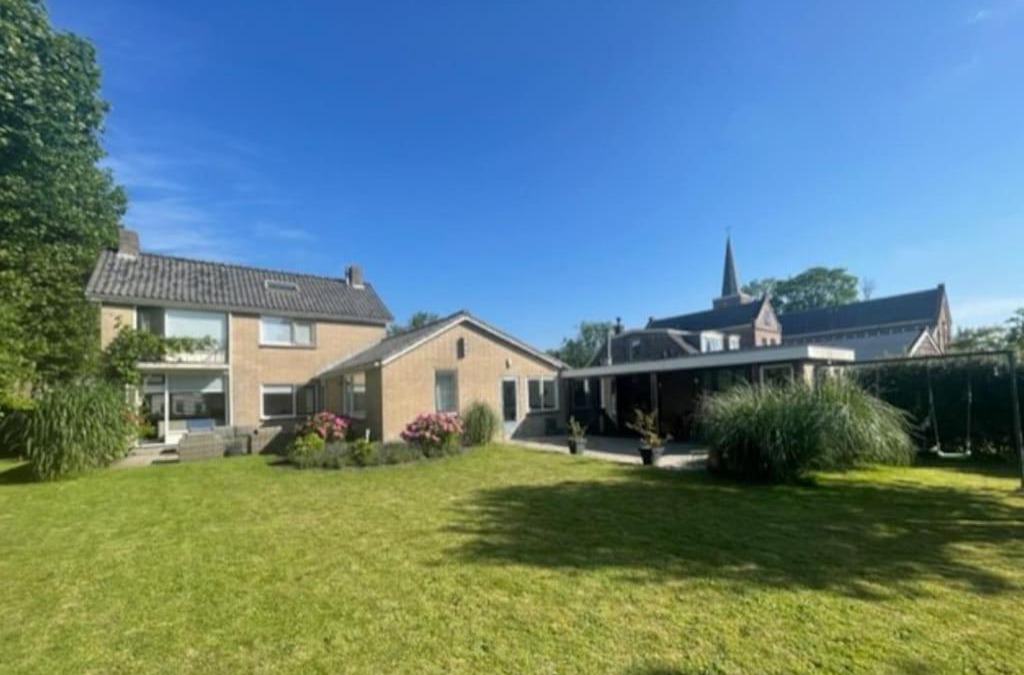 Heerhugowaard Villa | HolidayHome Zonnestraal 9p Amsterdam and the beach