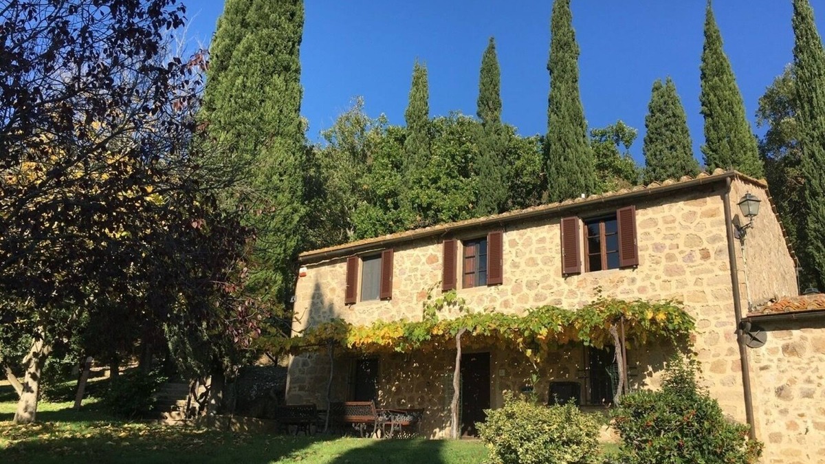 Roccastrada Other | HOLIDAYS IN AN ANCIENT TUSCAN FARM - THE LAKE