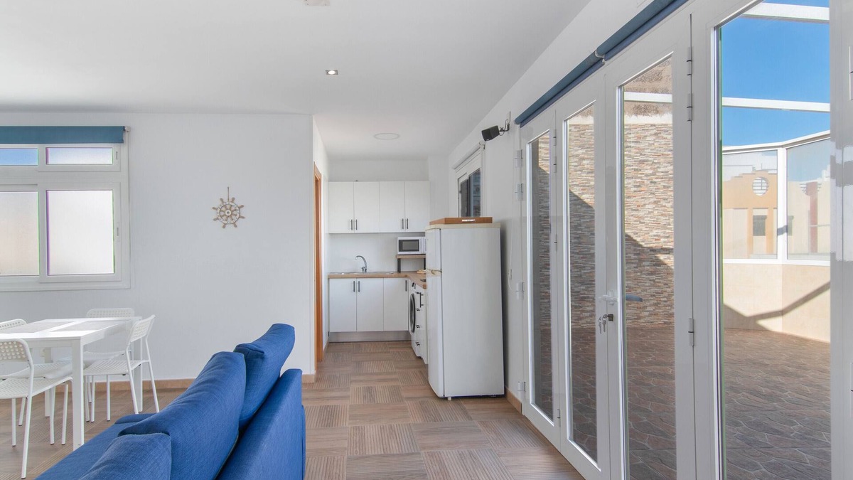 Playa de Arinaga Apartment | Holidays 'La Terrasse Des Amis Arinaga' with Private Terrace and Wi-Fi