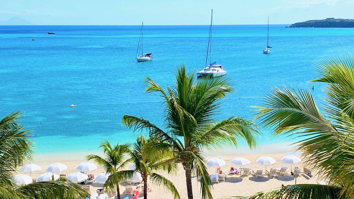 Philipsburg Hotel | Holland House Beach Hotel