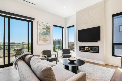 Holland House | Holland Loft