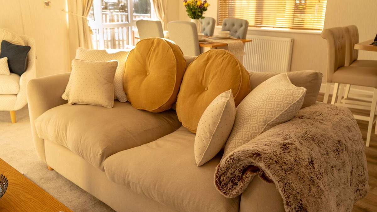 Ryther Apartment | Hollicarrs - Cherry Blossom Lodge