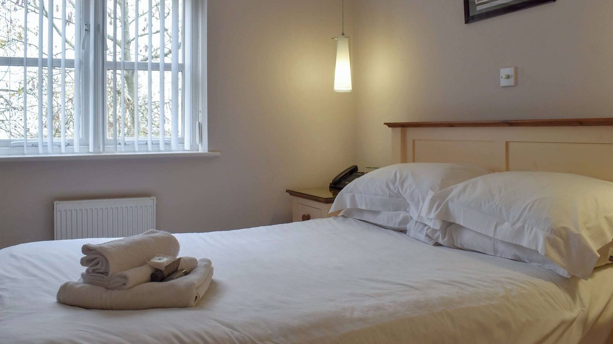 Norton Sub Hamdon Cottage | Hollies Cottage 16 - UCK4539