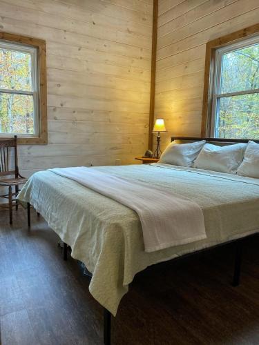 Linden House | Hollow Branch Hideaway