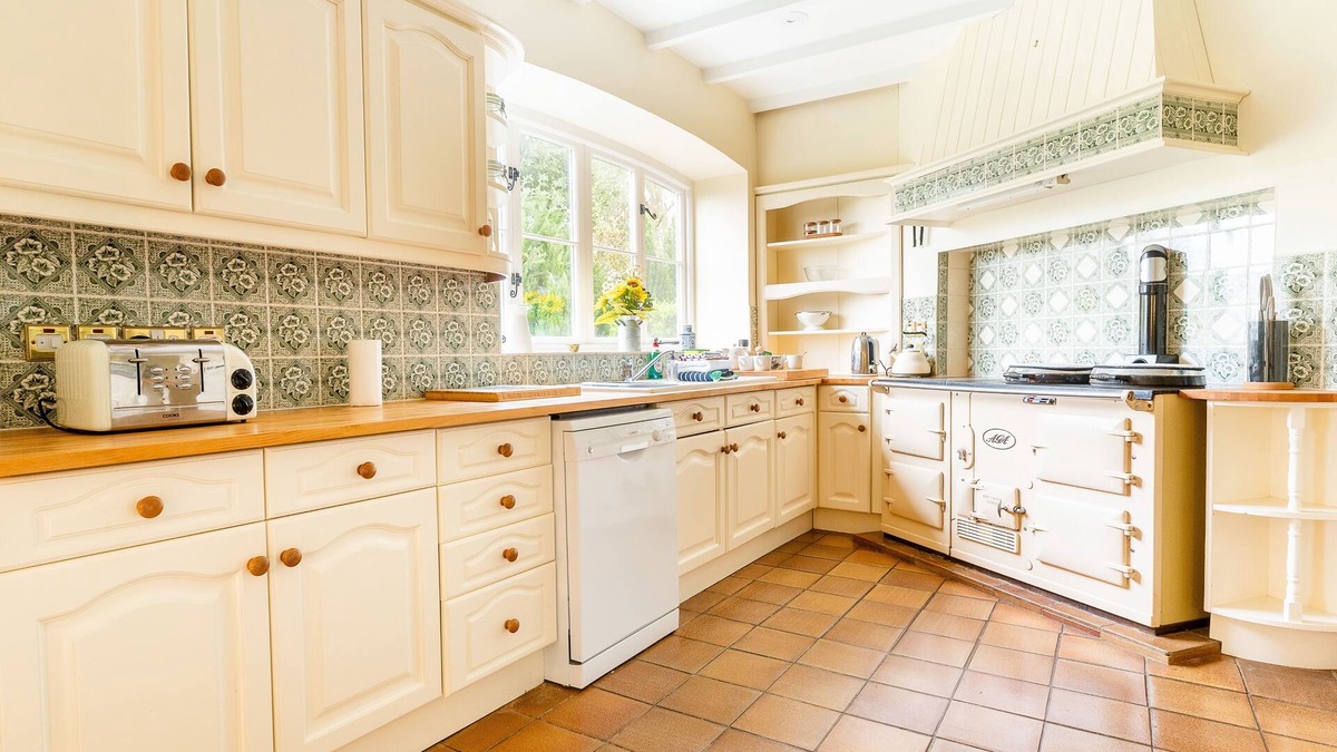 Smallburgh Other | Holly House, a Georgian Farmhouse in Smallburgh