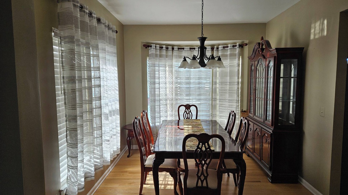 Shenandoah Bed & Breakfast | HollyStay Room 2