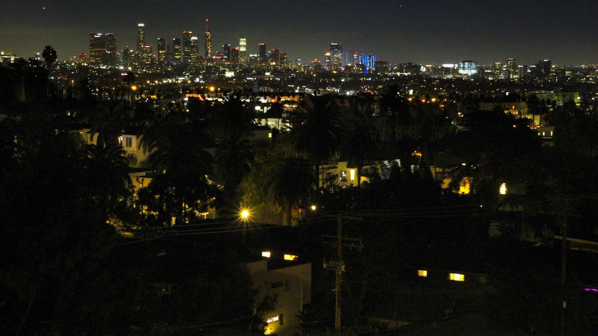 Hollywood Hills House | Hollywood Hills Skyline City Views + Parking!