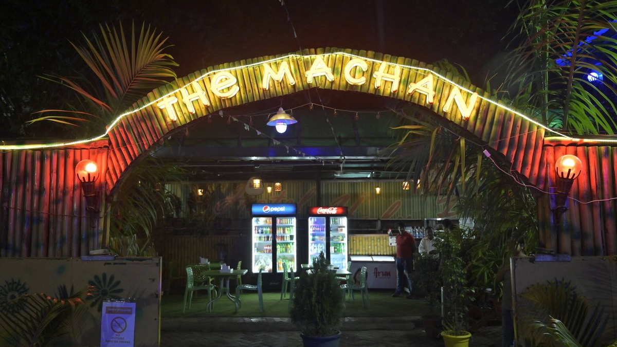 Baripada Hotel | Holy Palace