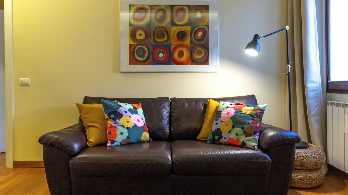 Prato Apartment | Holy Trinity Home by TuscanyWeGo