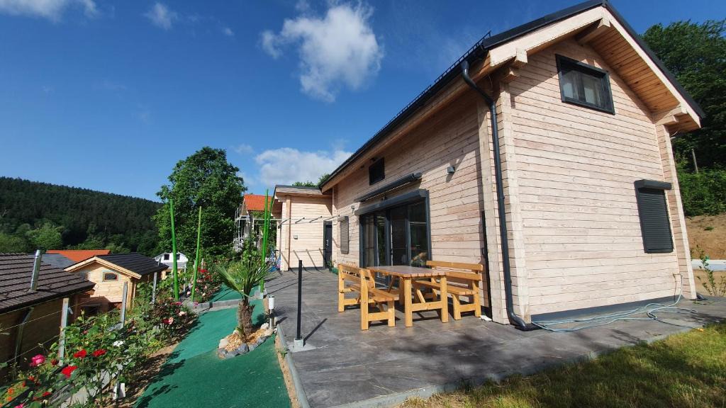 Trausnitz House | Holzhaus am See mit Panoramablick