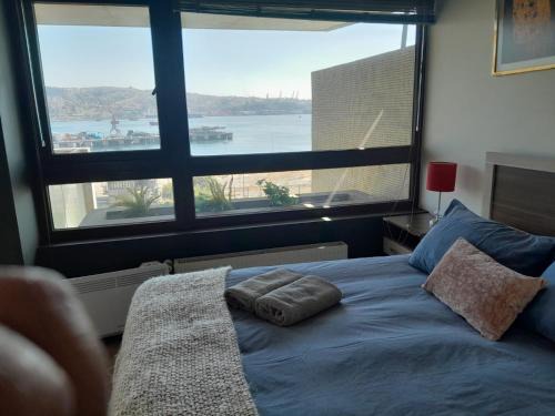 Valparaiso Apartment | HOM I Espectacular depto 2D2B para 4PAX frente al Mar 0302