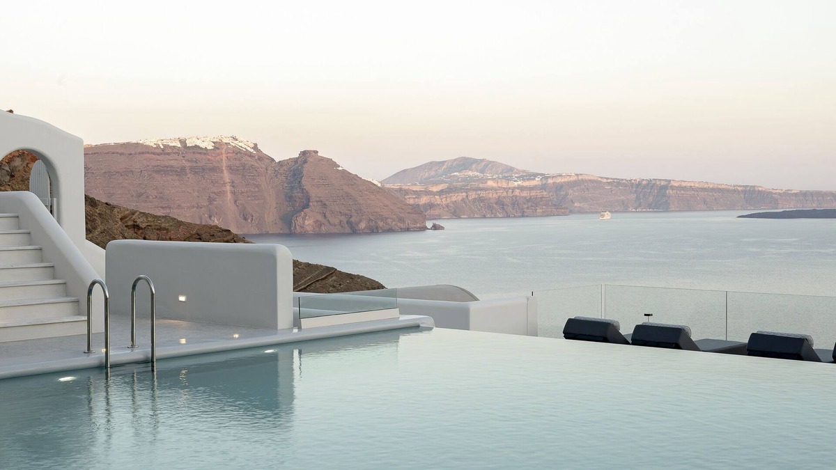 Oia Hotel | Hom Santorini