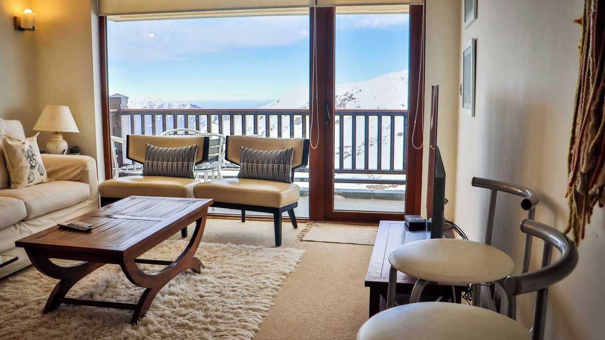 Valle Nevado Apartment | HOM | Valle Nevado de Lujo 4D3B Ski in-out Jacuzzi
