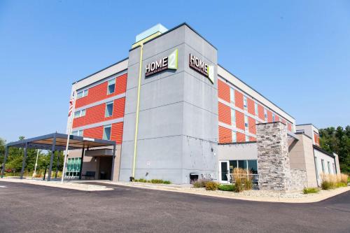 Jackson Hotel | Home 2 Suites By Hilton Jackson