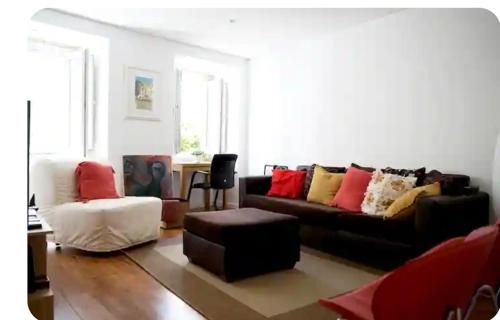 Lisbon Old Town Apartment | Home 4 You