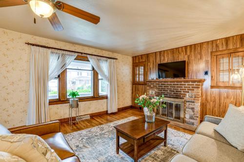 Vestal House | Home 7 Mi to Binghamton University!