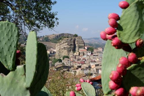 Corleone Apartment | Home Alle Cascate