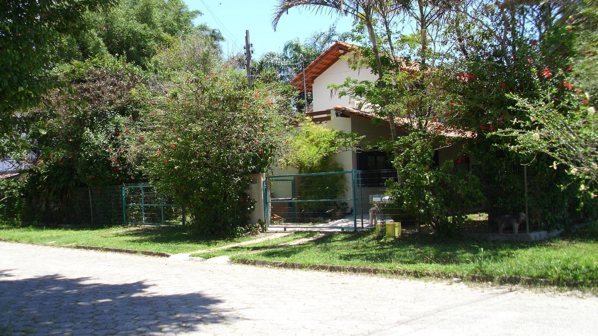 Daniela House | HOME AMONG NATURE