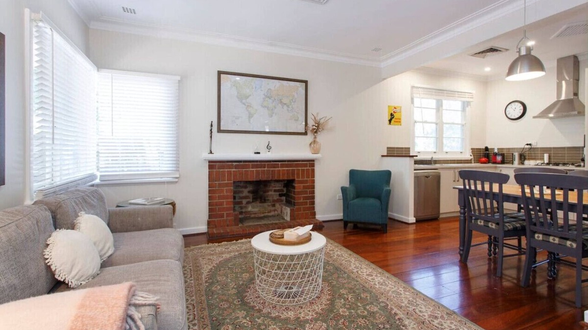 Hilton House | Home Away - 2 Bedroom Cottage