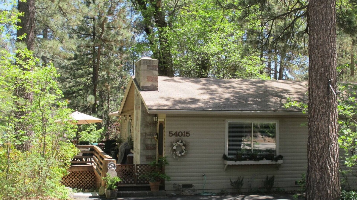 Idyllwild House | Home Away From Home In Idyllwild -short Walk To Village And Trails