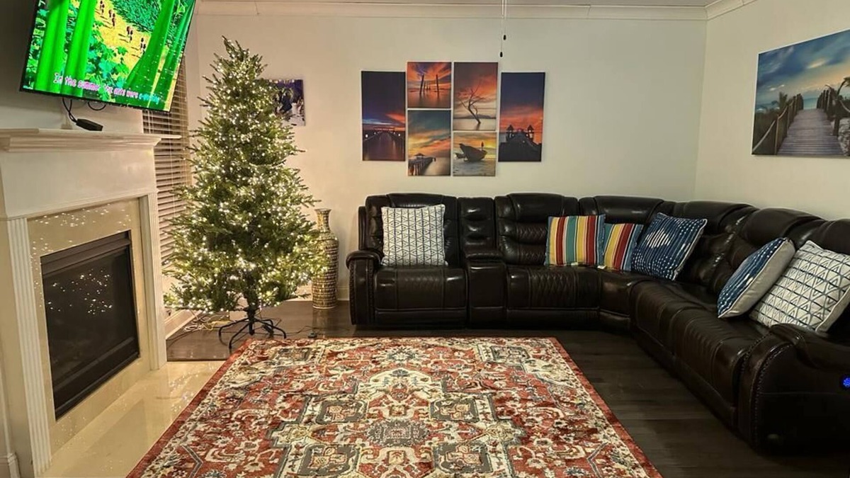 Lithia Springs House | Home Away From Home by Amaris Corporate Rentals