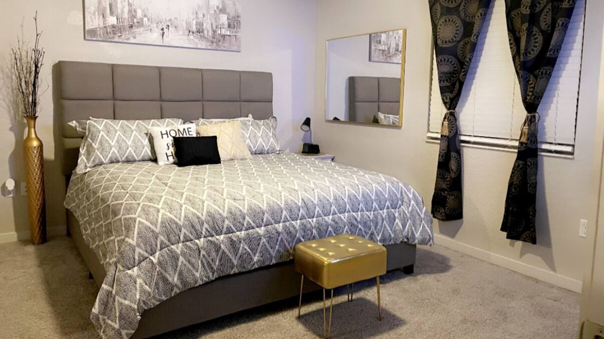 Daytona Beach Apartment | Home Away From Home In the ❤️ of Daytona!!