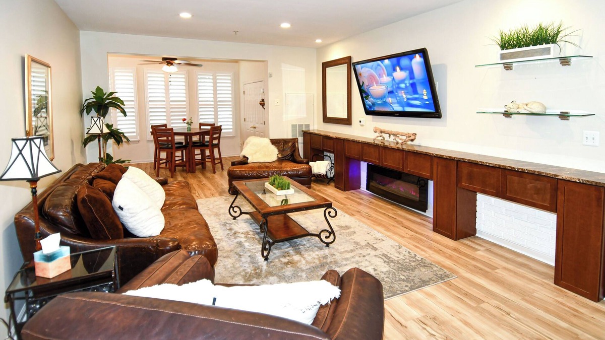 Gaithersburg Condo | Home Away from Home I Fully Furnished 2BR + 2BA Apartment