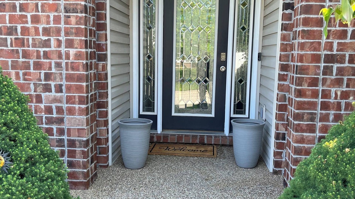 Glencoe House | Home away from Home 3-bedroom house in amazing O'Fallon with WiFi, AC