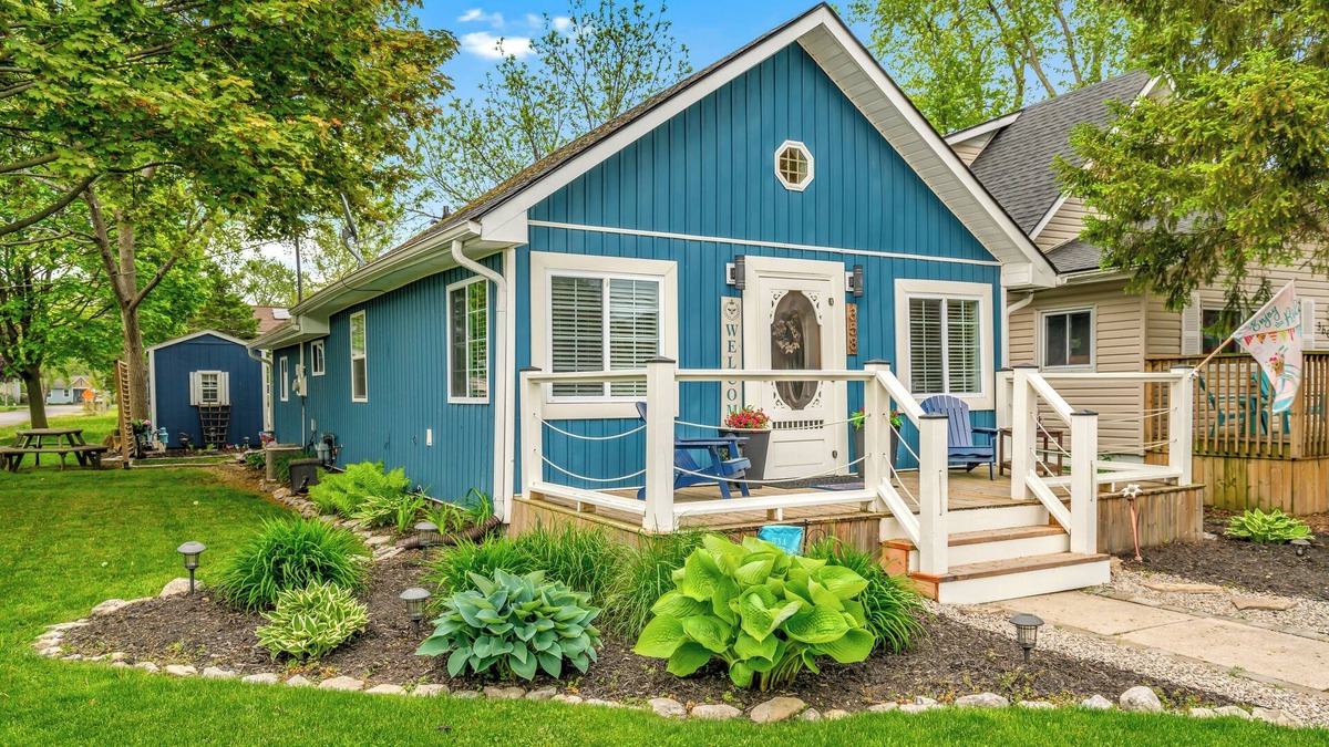 Crystal Beach Cottage | Home Away From Home